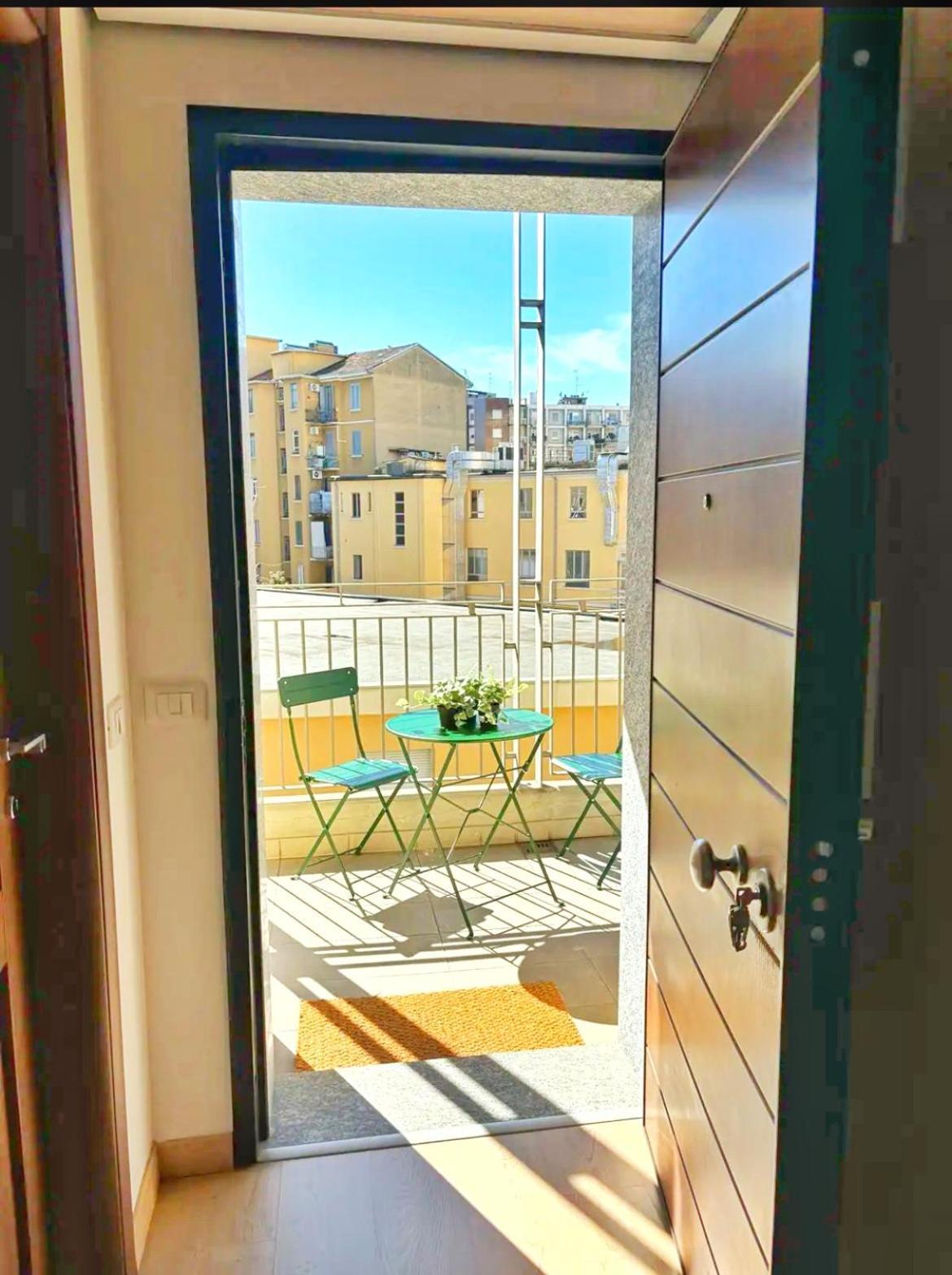 La Dolce Vita - Boncompagni Apartment Milan Exterior photo